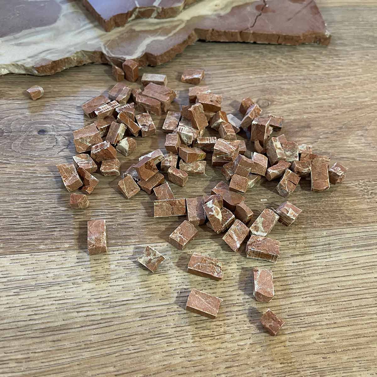 Marbre rouge d'Alicante (code 25)