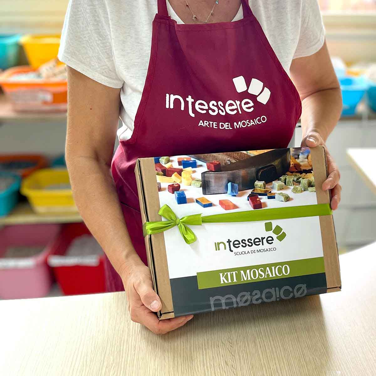 Kit mosaico CANE PERSONALIZZATO (marmo - vetro- ceramica - tecnica diretta)