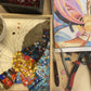 Corso di mosaico contemporaneo con Livio Savioli presso la scuola In Tessere a Narni