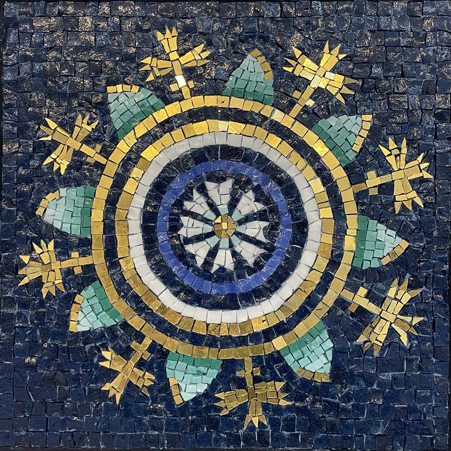 Dettaglio del mosaico ravennate Stella presente a San Vitale realizzato con tessere vetro e oro