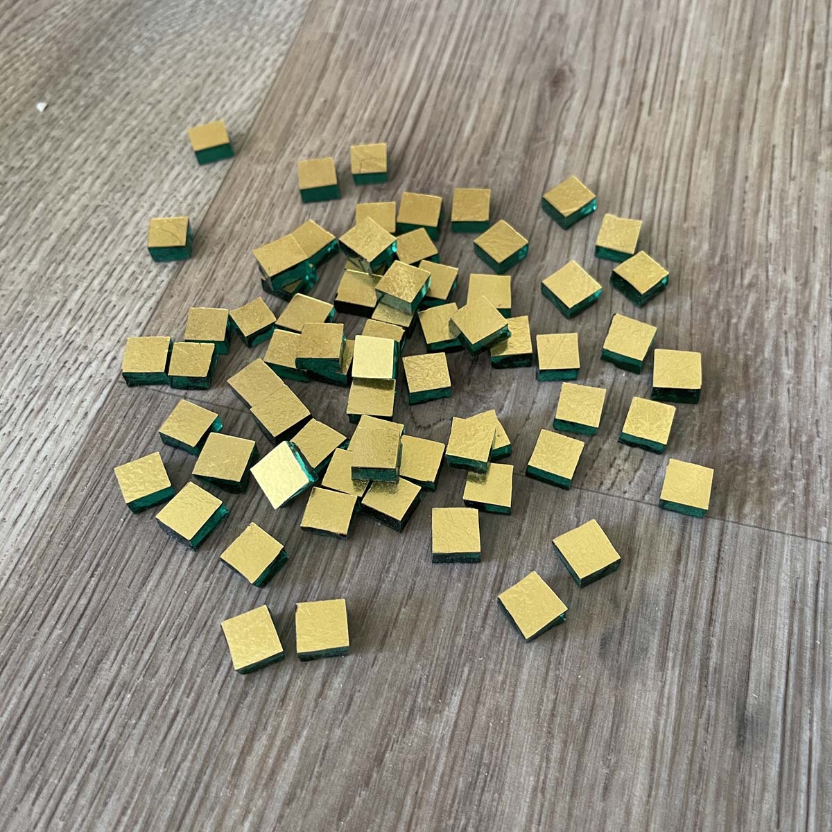 TESSELLES EN VERRE OR ET ARGENT POUR MOSAÏQUE