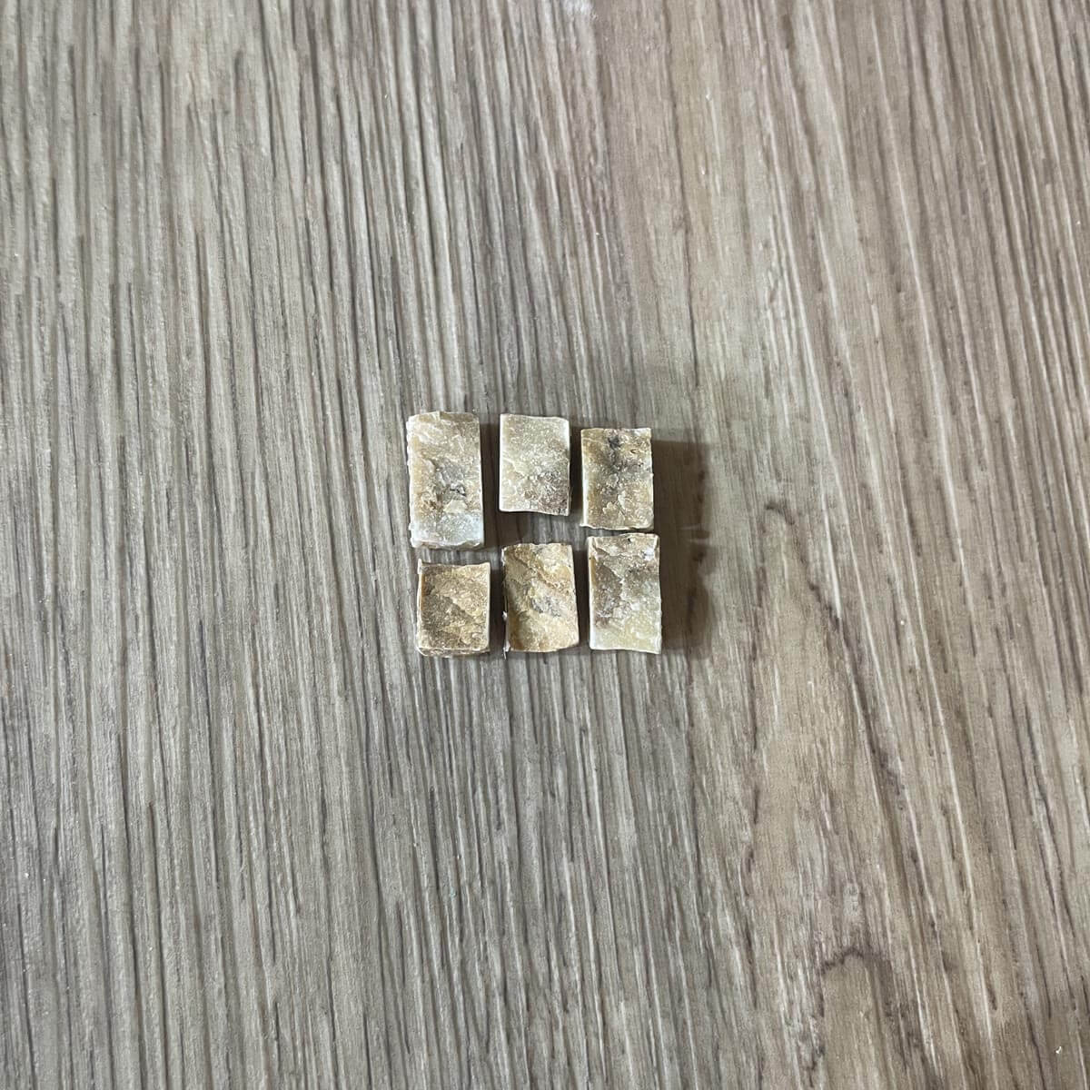 Tessere tagliate amano travertino giallo siena