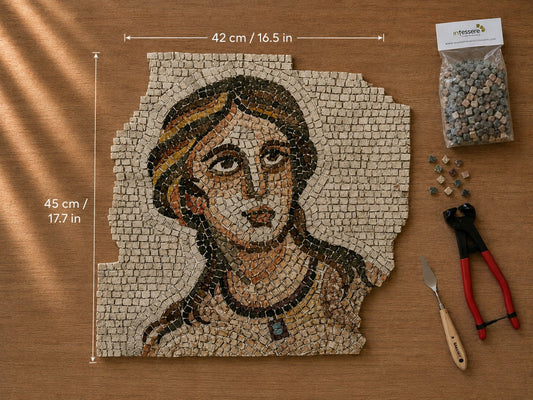 Kit mosaico Doncella, 42 x 45 cm, con teselas de mármol y herramientas