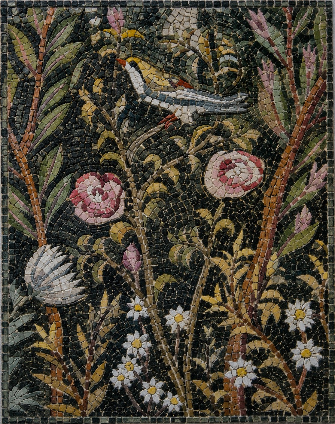 Mosaico Jardín de Pompeya en teselas de mármol con pájaro, rosas y flores