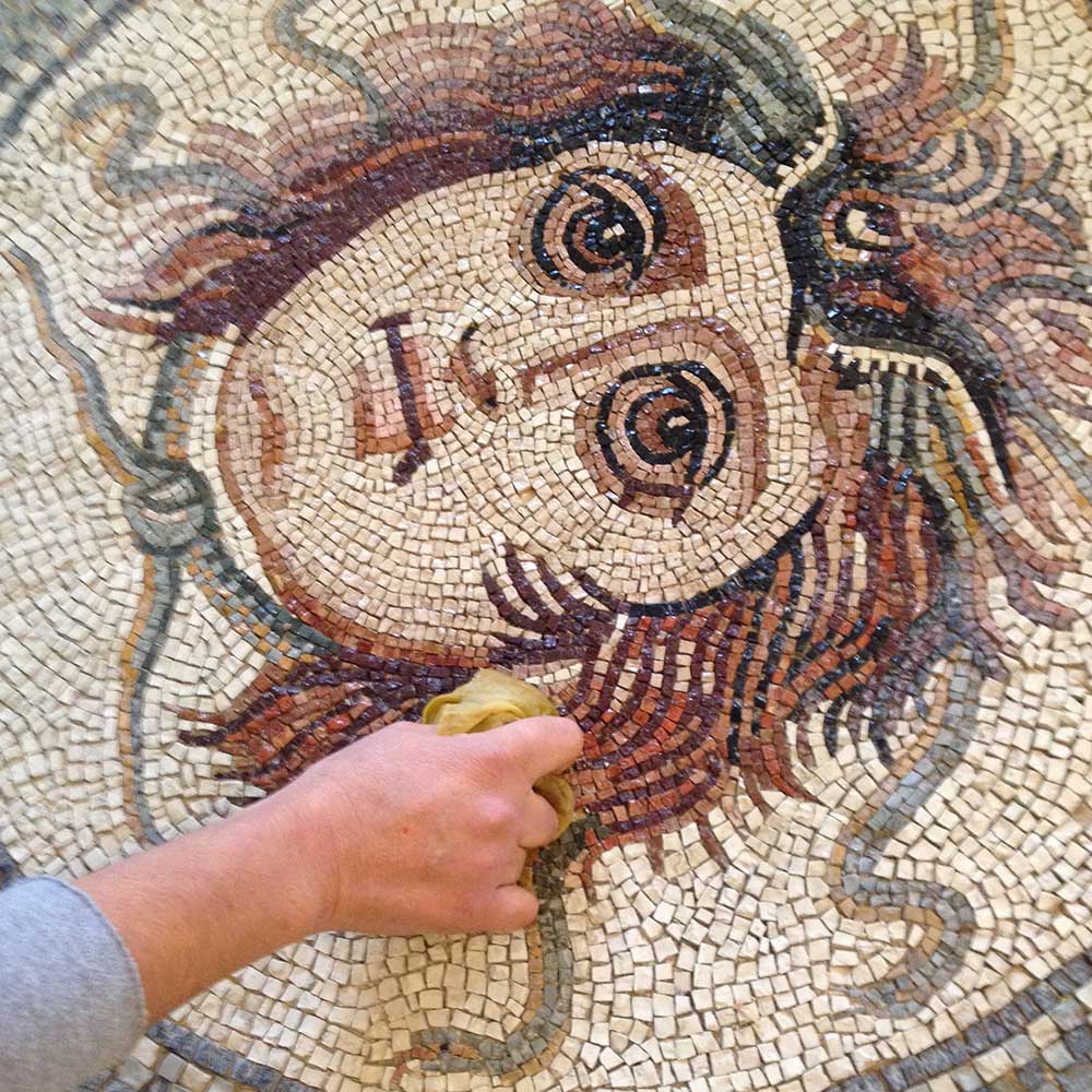 Advanced Roman mosaic course (in Umbria)