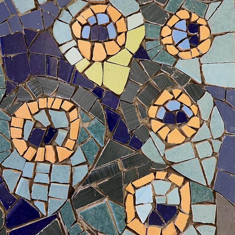 Corso base individuale di mosaico trencadis - in presenza
